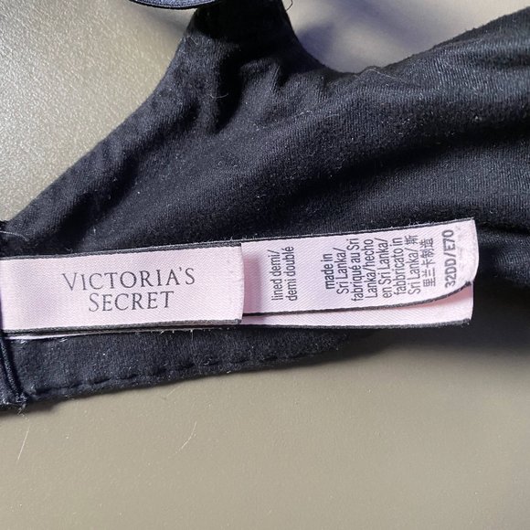Victoria's Secret Bra - Body by Victoria Perfect Shape - 32DD - Picture 3 of 3